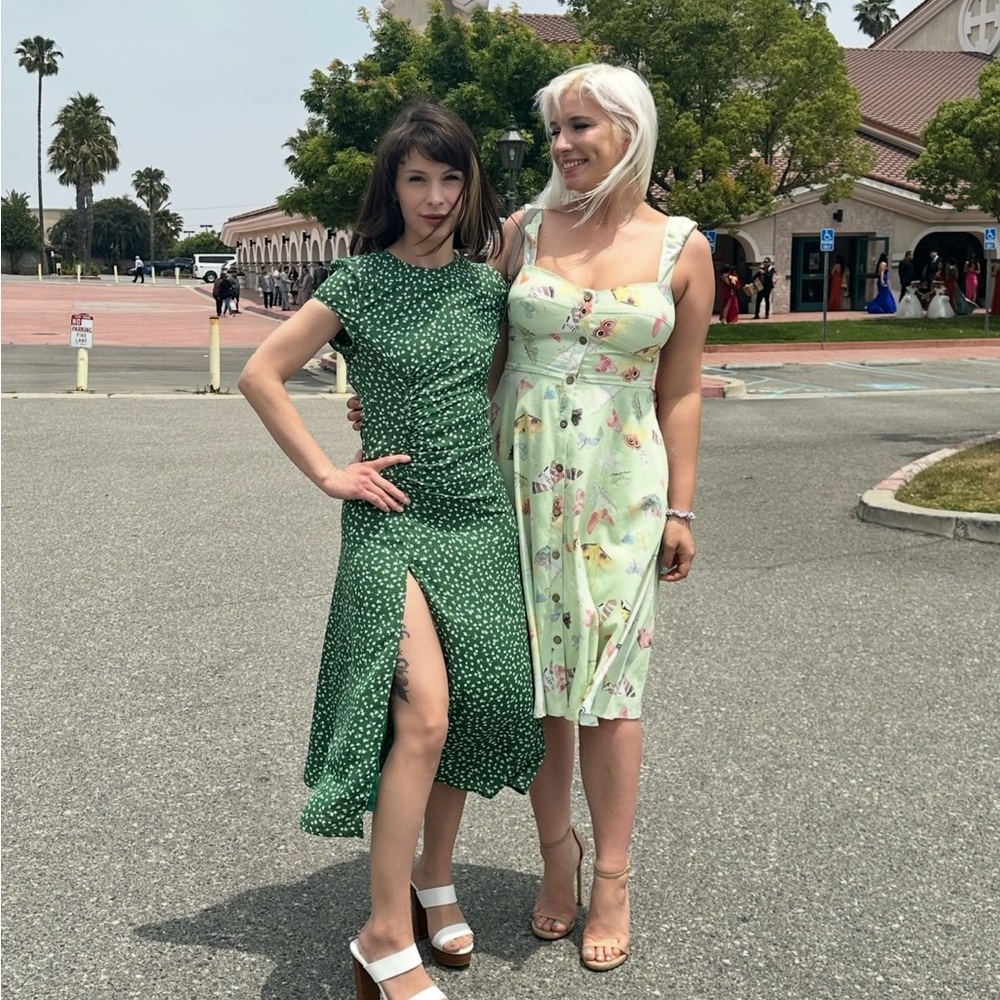 Green Slate & Willow Floral Midi Dress